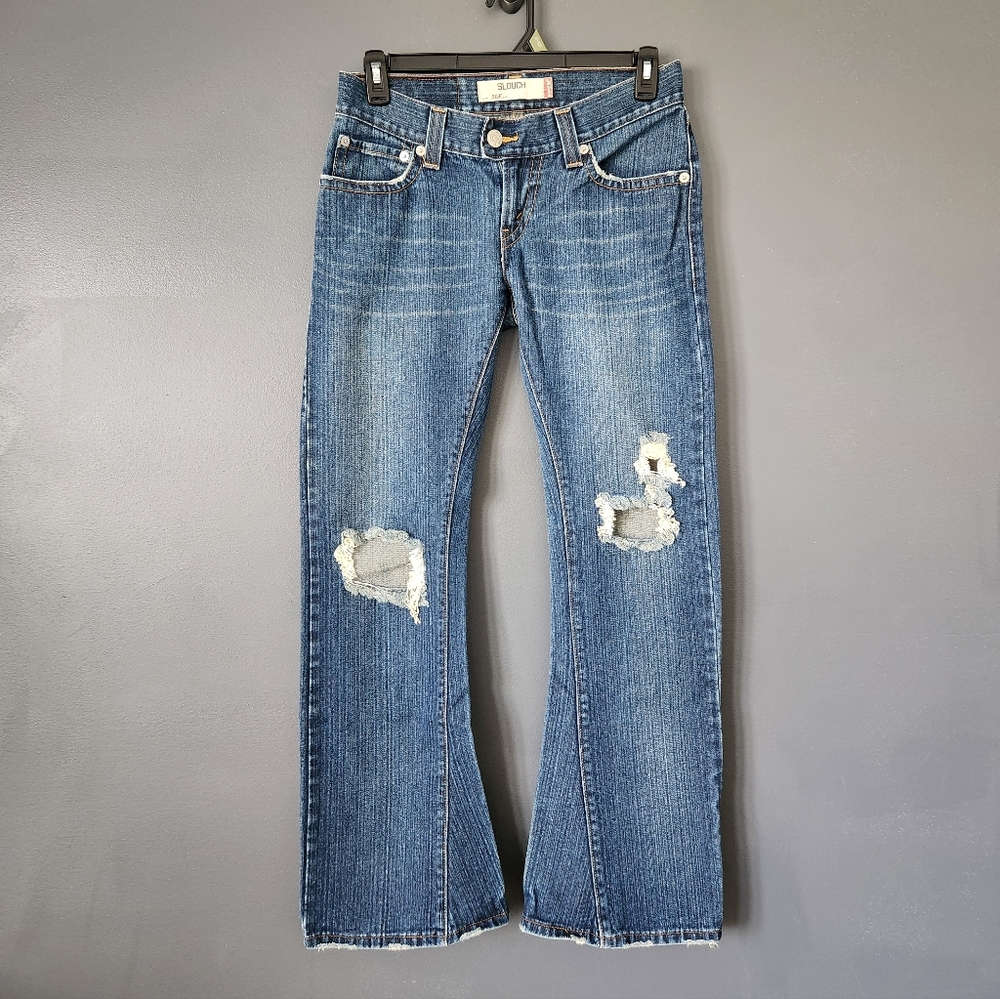Levi’s 504 Slouch Flare Jeans Juniors Distressed Knee Y2K Low Rise 9M EUC